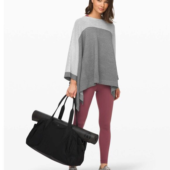 Lululemon It All Lines Up Poncho Heathered Core Ultra Light Grey One Size - Picture 2 of 8